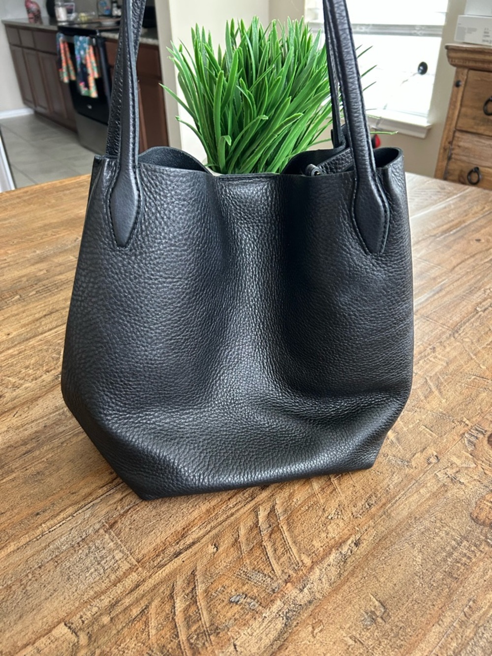 NWT Madewell Black Pebbled Leather Shopper Tote - Picture 7 of 11